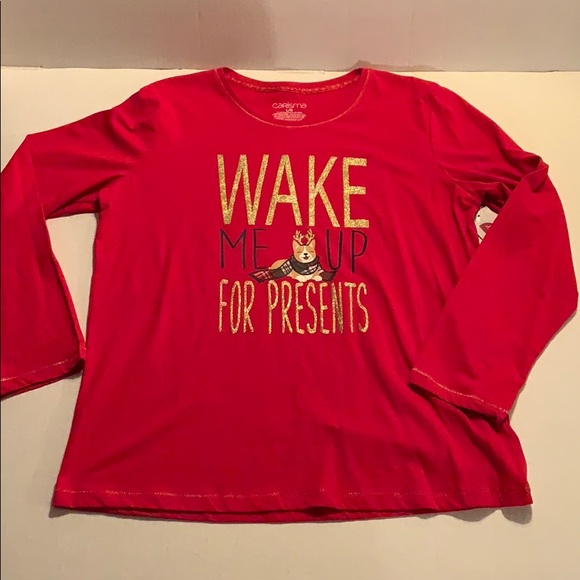 Wake me up for presents shirt NWT. - Picture 5 of 7